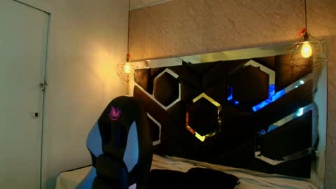 Cataleya online show from February 9, 11:03 am