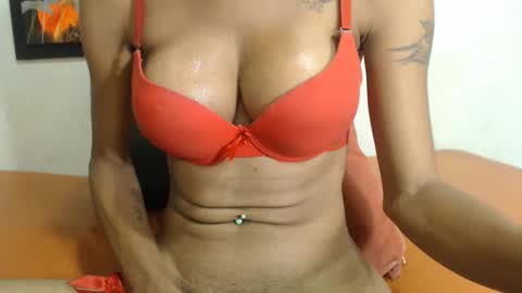 Snapshot of cataleyabigdickk chatting on December 23, 12:46 am cataleyabigdickk online show from December 23, 12:46 am