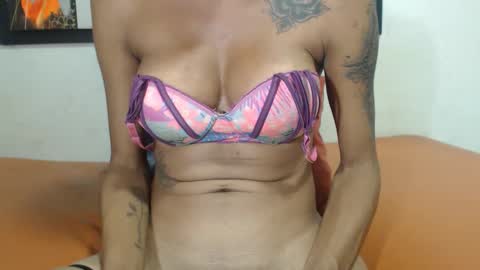 Snapshot of cataleyabigdickk chatting on February 6, 5:14 am cataleyabigdickk online show from February 6, 5:14 am
