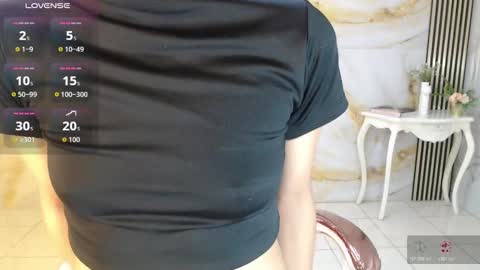 Catalina  online show from November 12, 3:18 am