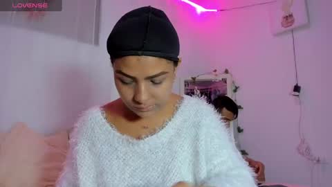 Cata y Roger online show from February 7, 12:06 pm