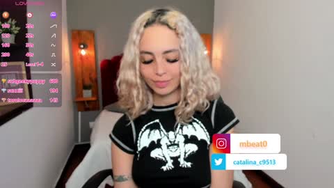 Catalina online show from December 23, 5:54 pm