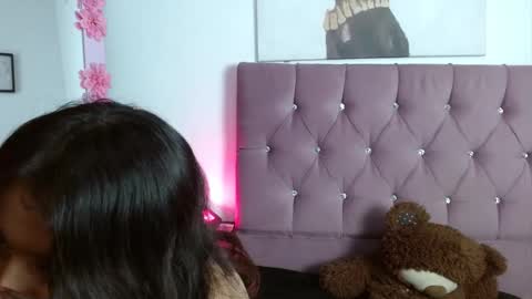 Catalina online show from October 16, 9:49 pm