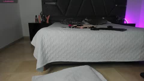 Cattalina online show from February 7, 11:47 am