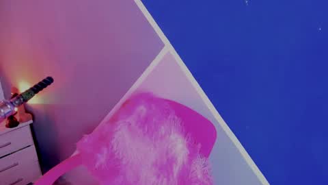 catalina_whore1 online show from October 3, 9:12 pm