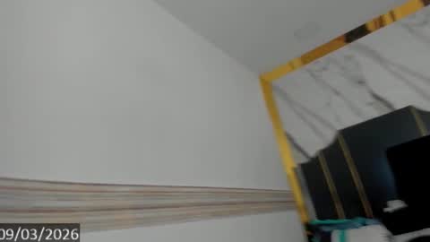 Snapshot of catalina_winslet chatting on March 10, 4:28 am Catalina Winslet online show from March 10, 4:28 am