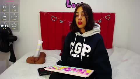 Snapshot of catalinahot2023 chatting on September 19, 2:46 am Catalina online show from September 19, 2:46 am