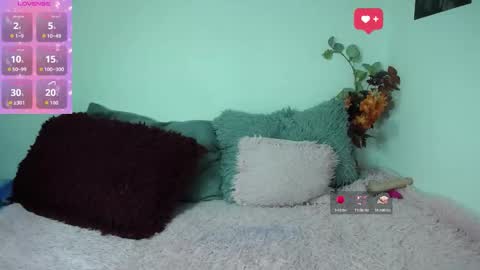 Snapshot of catalinahot2023 chatting on October 23, 3:06 am Catalina online show from October 23, 3:06 am