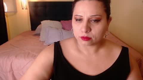 catalinajane1 online show from August 1, 12:04 pm