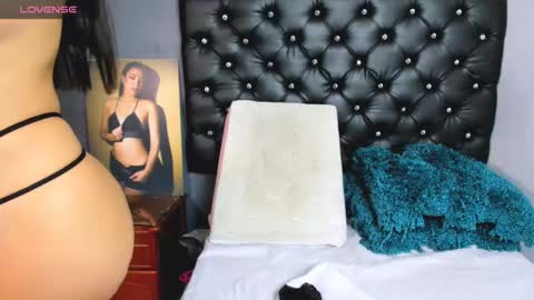 Snapshot of catalinamuss_ chatting on October 10, 5:23 pm Catalina online show from October 10, 5:23 pm