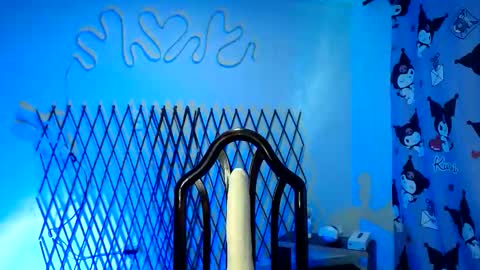   online show from May 18, 11:05 am