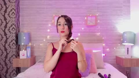 Snapshot of catalinnathompson chatting on February 26, 3:41 pm CatalinnaThompson online show from February 26, 3:41 pm