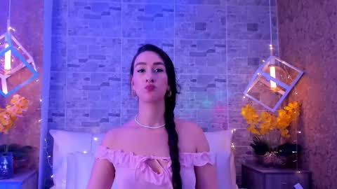 Snapshot of catalinnathompson chatting on December 2, 11:48 am CatalinnaThompson online show from December 2, 11:48 am