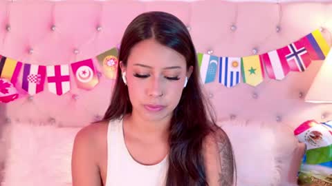 Snapshot of caterinaromano_ chatting on June 30, 7:37 pm CaterinaRomano online show from June 30, 7:37 pm