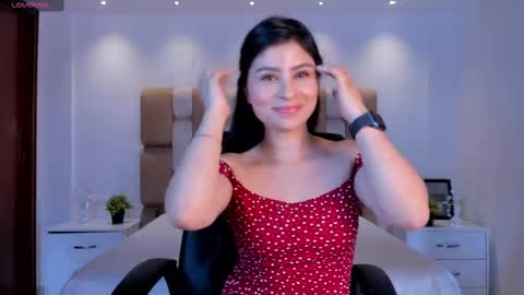 Catalina Santana online show from September 17, 6:42 pm