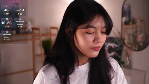 Snapshot of catheryneells chatting on October 23, 5:23 pm Lee online show from October 23, 5:23 pm