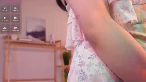 Lee online show from November 25, 4:07 pm