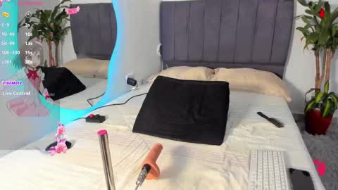 Valeria online show from September 25, 8:01 pm