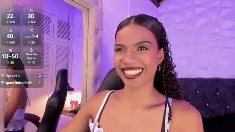 Snapshot of catiusca_dl chatting on June 3, 5:18 pm Catiusca online show from June 3, 5:18 pm