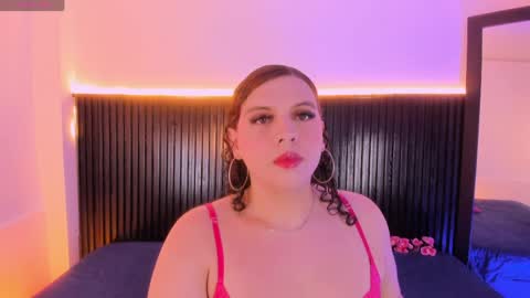 Snapshot of catleyanoire_ chatting on April 5, 9:56 pm Catleya Noire online show from April 5, 9:56 pm