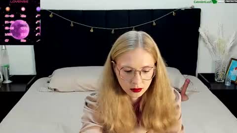 CatmintLush online show from June 28, 11:33 pm
