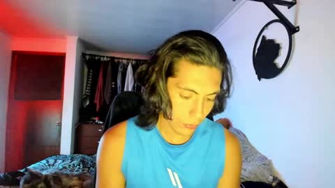 Snapshot of catnuaa chatting on May 16, 3:47 am catnuaa online show from May 16, 3:47 am