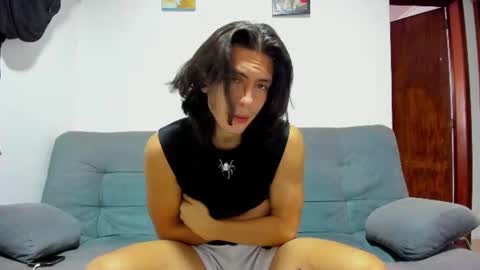 Snapshot of catnuaa chatting on July 16, 6:58 pm catnuaa online show from July 16, 6:58 pm