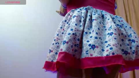 catrina_chan online show from February 14, 12:18 am