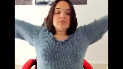 Snapshot of catrine_cute chatting on May 15, 6:53 am Catrine online show from May 15, 6:53 am