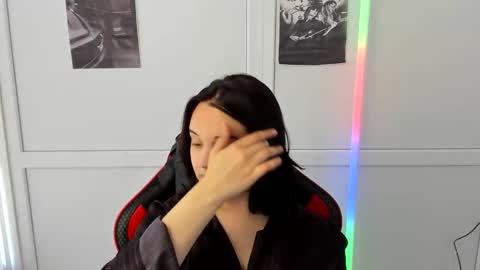 Snapshot of catrine_cute chatting on May 23, 6:51 am Catrine online show from May 23, 6:51 am