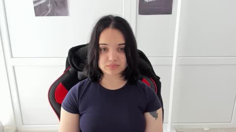 Snapshot of catrine_cute chatting on May 30, 9:17 am Catrine online show from May 30, 9:17 am