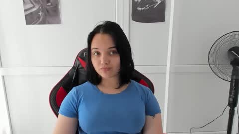 Snapshot of catrine_cute chatting on June 3, 9:45 am Catrine online show from June 3, 9:45 am