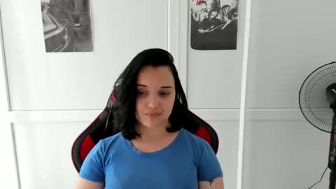 Snapshot of catrine_cute chatting on June 3, 2:33 pm Catrine online show from June 3, 2:33 pm