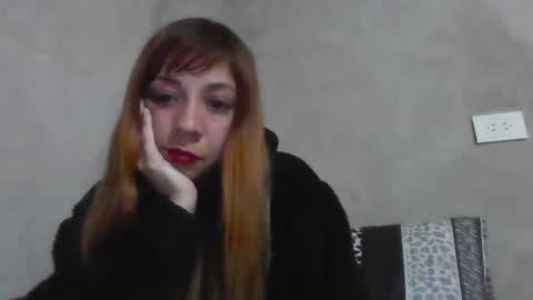 Snapshot of catta2832 chatting on September 19, 5:09 am Catta online show from September 19, 5:09 am