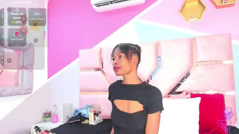 Snapshot of cattaleyyaxxx chatting on October 30, 11:11 am cattaleyyaxxx online show from October 30, 11:11 am