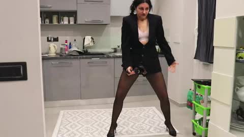 Snapshot of catty190 chatting on March 3, 9:37 pm catty online show from March 3, 9:37 pm
