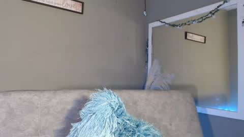    online show from December 18, 6:30 am