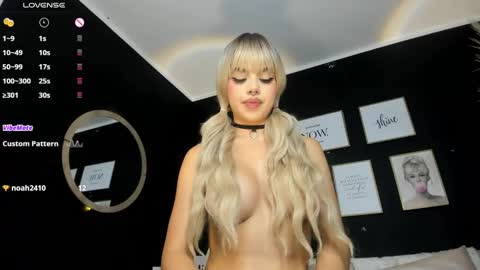 catvalentinee_ online show from December 13, 10:13 pm