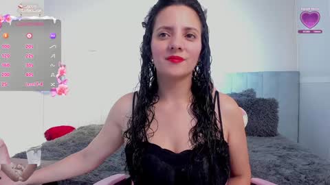 caty online show from December 29, 9:06 am