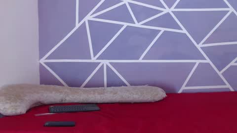 cava_pretty online show from December 3, 10:28 am