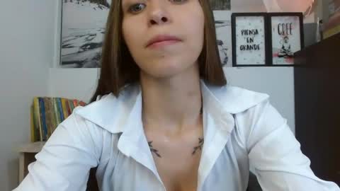 cayetana online show from April 6, 7:15 pm