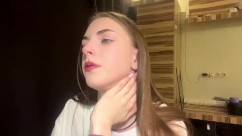 Polly online show from March 18, 4:10 pm