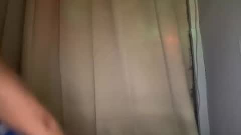 Snapshot of caylineaddison chatting on July 28, 8:52 pm The Queen Named ADDISON online show from July 28, 8:52 pm