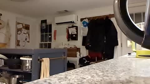 Snapshot of cbgbabc chatting on April 15, 9:38 am cbgbabc online show from April 15, 9:38 am