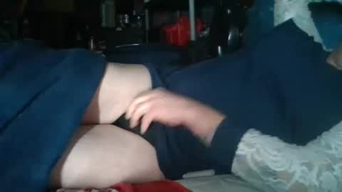 Snapshot of cd4026969 chatting on January 22, 12:17 pm C.d slut4u online show from January 22, 12:17 pm