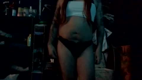 Snapshot of cd_desiree chatting on January 18, 4:15 am Sissy boy online show from January 18, 4:15 am