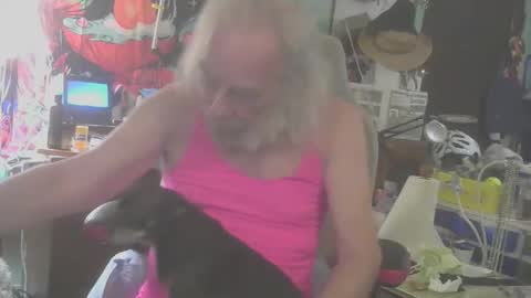 Snapshot of cdass chatting on December 14, 2:06 am Trans Daddy online show from December 14, 2:06 am