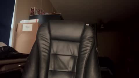 Snapshot of cdshorrock chatting on June 11, 12:32 am cdshorrock online show from June 11, 12:32 am