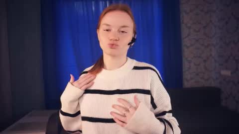 Snapshot of cecillecolgate chatting on November 16, 6:52 am Cristy online show from November 16, 6:52 am