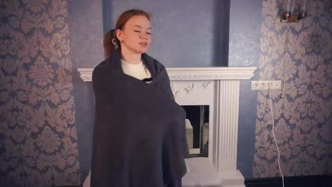 Snapshot of cecillecolgate chatting on November 29, 7:00 am Cristy online show from November 29, 7:00 am